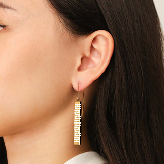 Ban Zu Earrings - Gold - Porcelain White