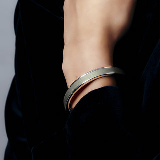 Edge Bangle - Shophouse Olive - Sterling Silver