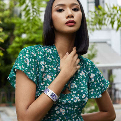 Lotus Bangle Lychee White